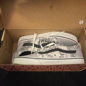 Vans Old Skool Drizzle and True White Sneakers